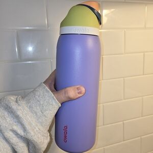 Owala Freesip 40oz